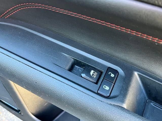 Used 2022 Jeep Compass Trailhawk w/ Trailhawk Elite Group AWD/4WD image 23