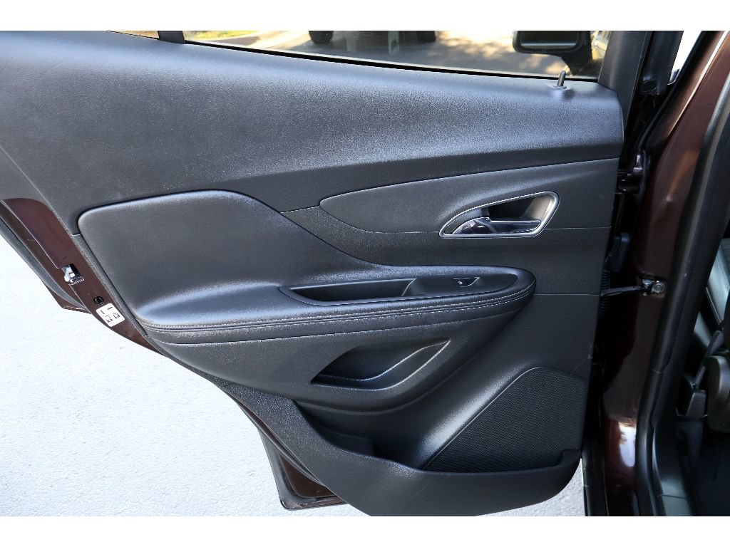 Used 2016 Buick Encore FWD image 16