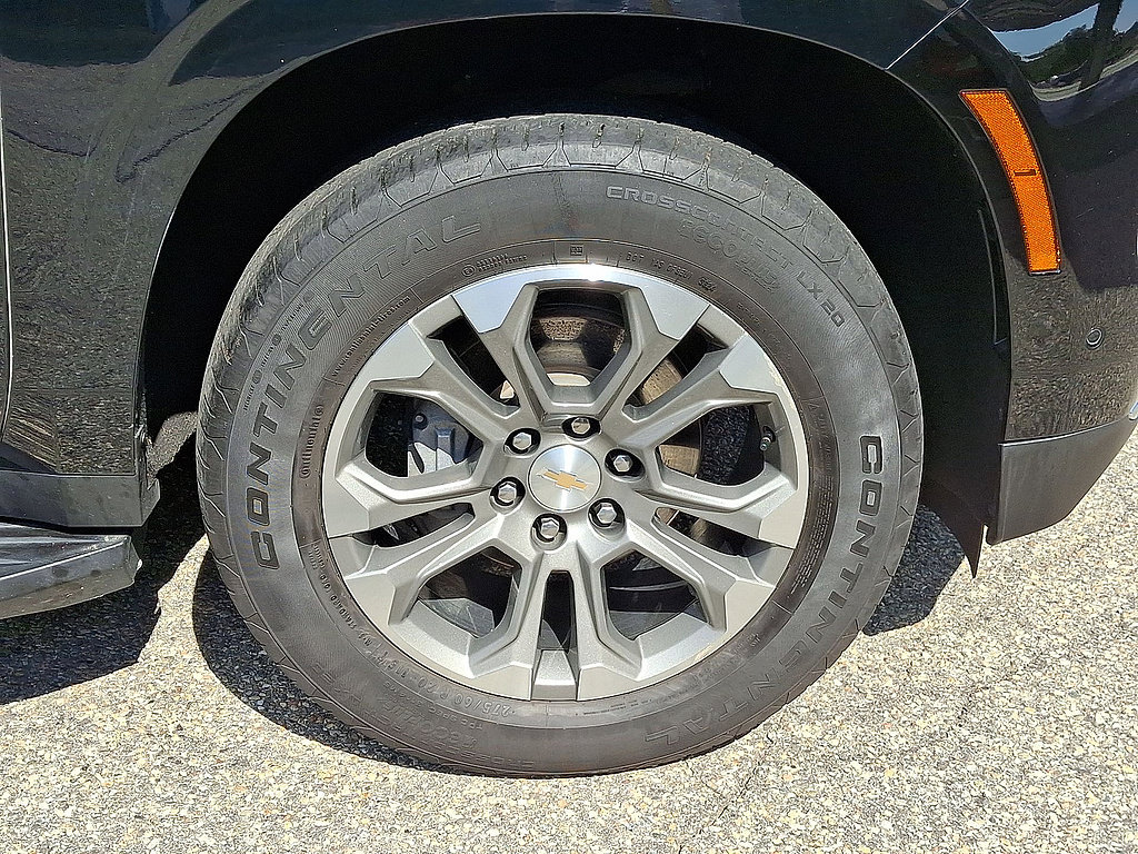 Certified 2025 Chevrolet Tahoe LS AWD/4WD image 26