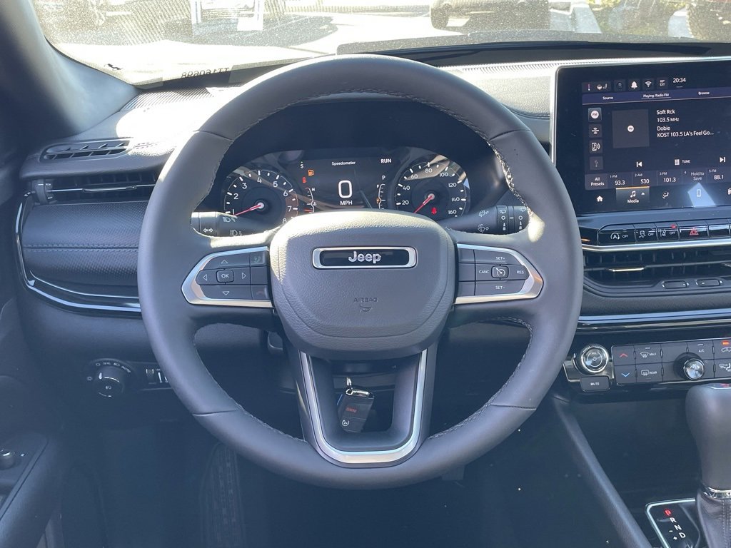 New 2026 Jeep Compass Latitude image 23