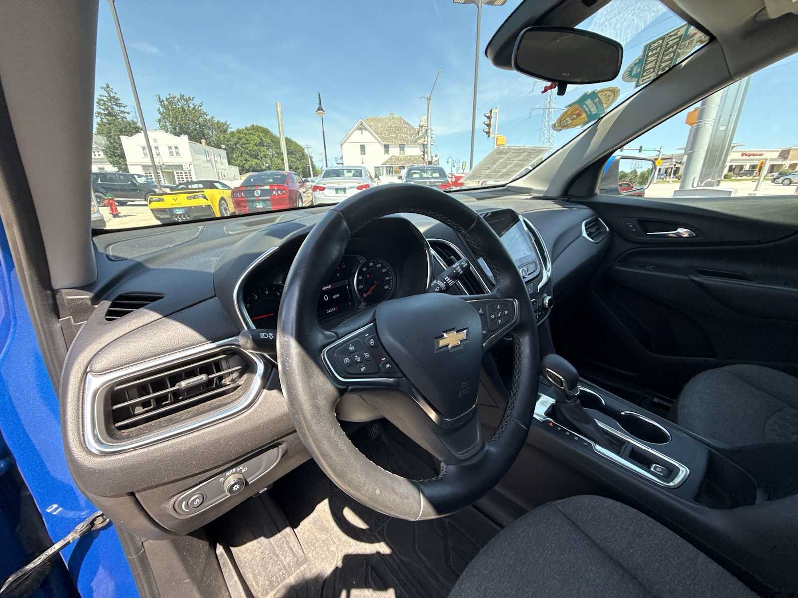 Certified 2024 Chevrolet Equinox LT AWD/4WD image 10