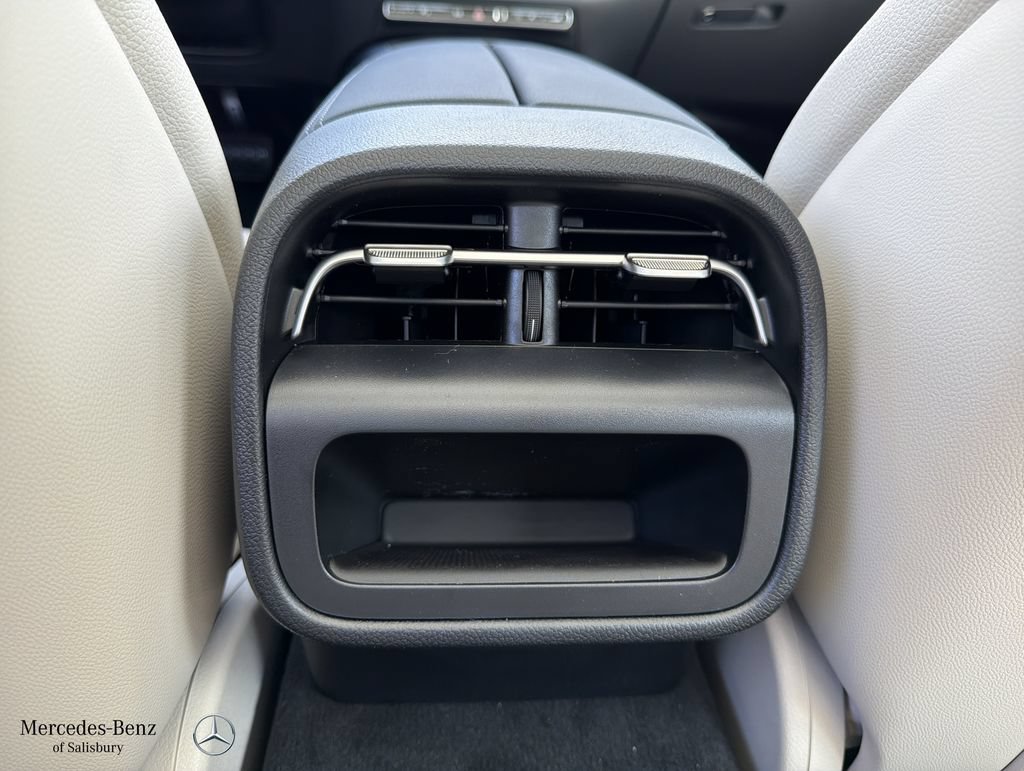 New 2026 Mercedes-Benz E 450 4MATIC Sedan image 17