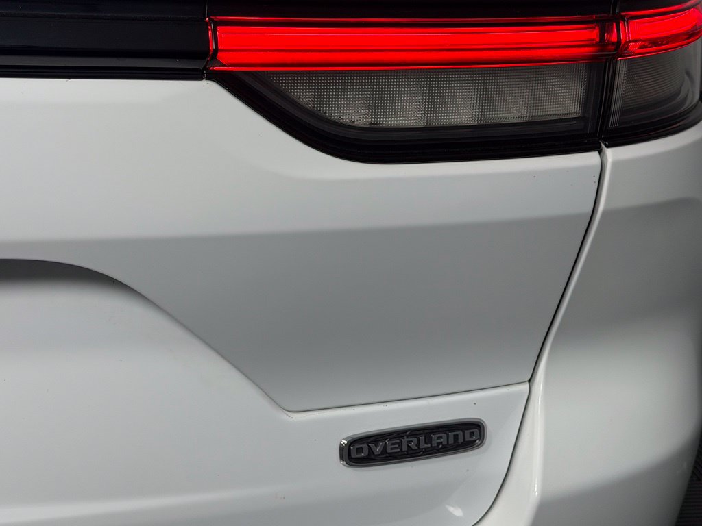 Certified 2022 Jeep Grand Cherokee Overland w/ Advanced Protech Group III AWD/4WD image 12