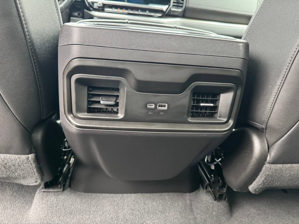 Used 2022 Chevrolet Silverado 1500 RST w/ Convenience Package II AWD/4WD image 39