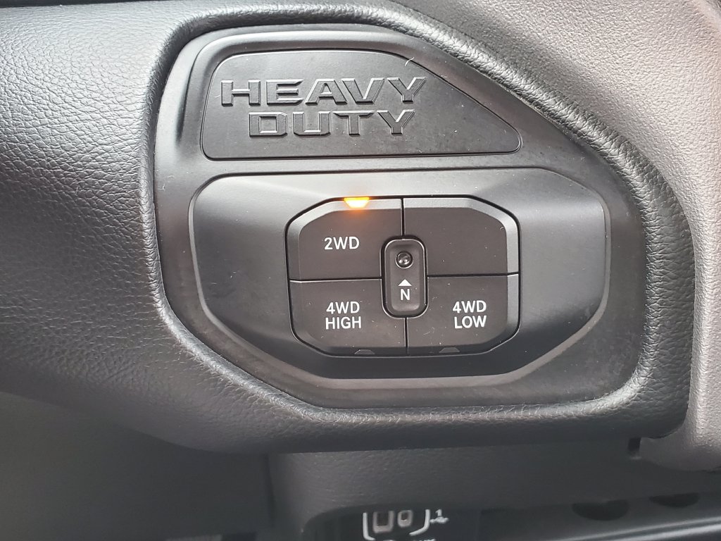 Used 2026 RAM 2500 Big Horn AWD/4WD image 28