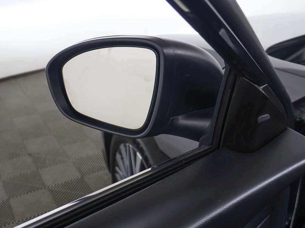 Used 2025 Nissan Altima 2.5 SV FWD image 28