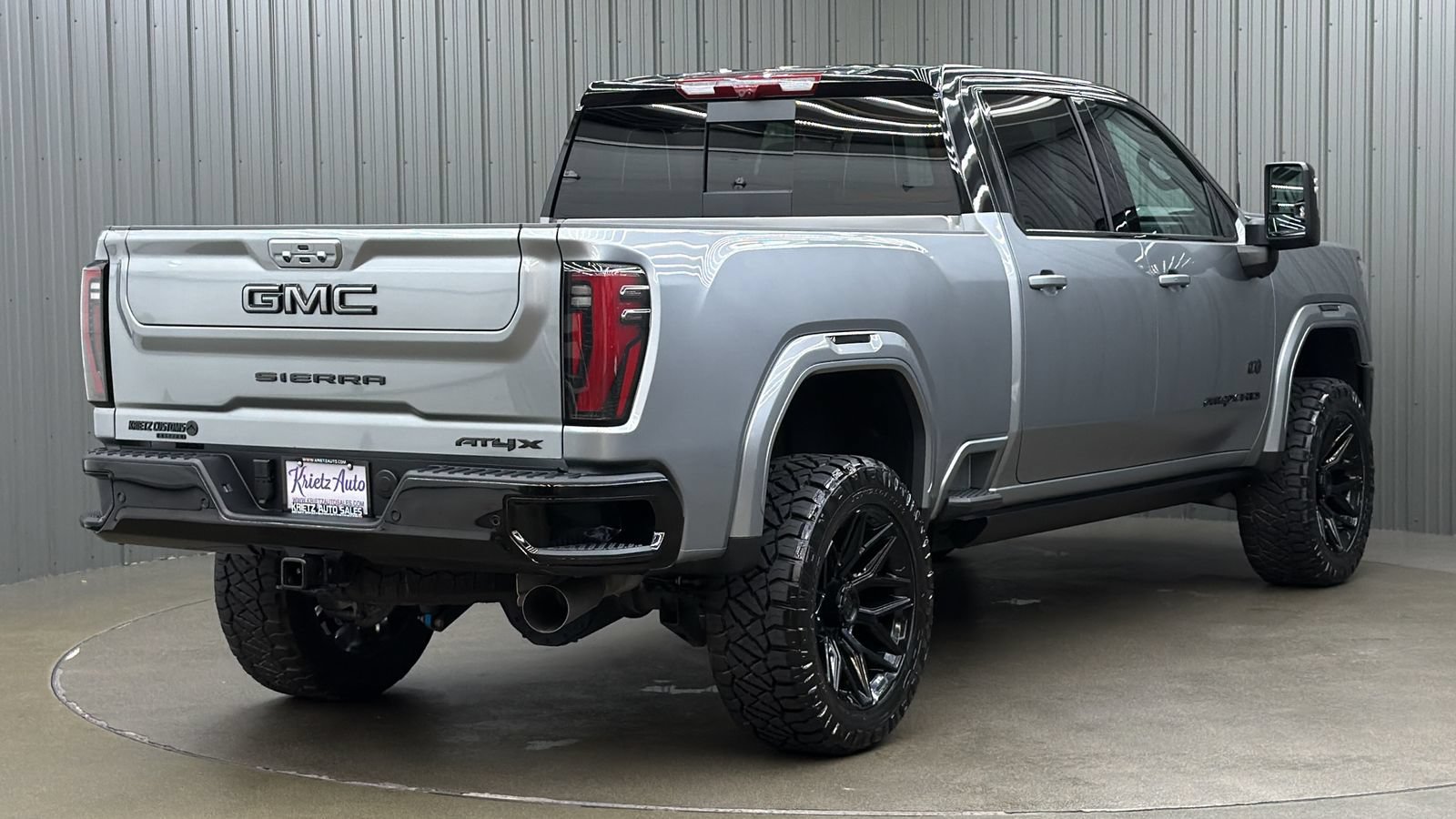 Used 2026 GMC Sierra 2500 AT4X AWD/4WD image 5