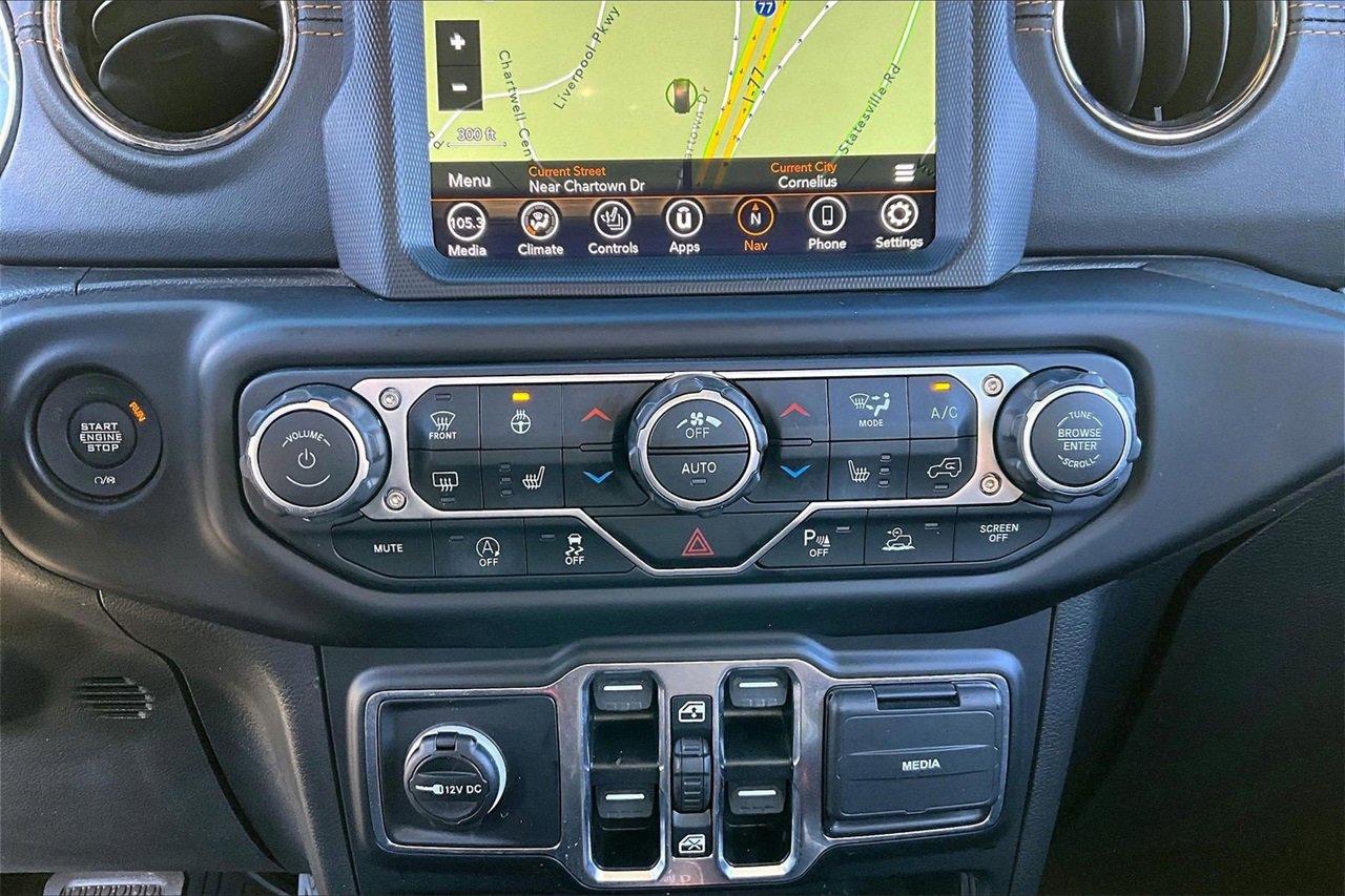Certified 2021 Jeep Gladiator Overland image 18