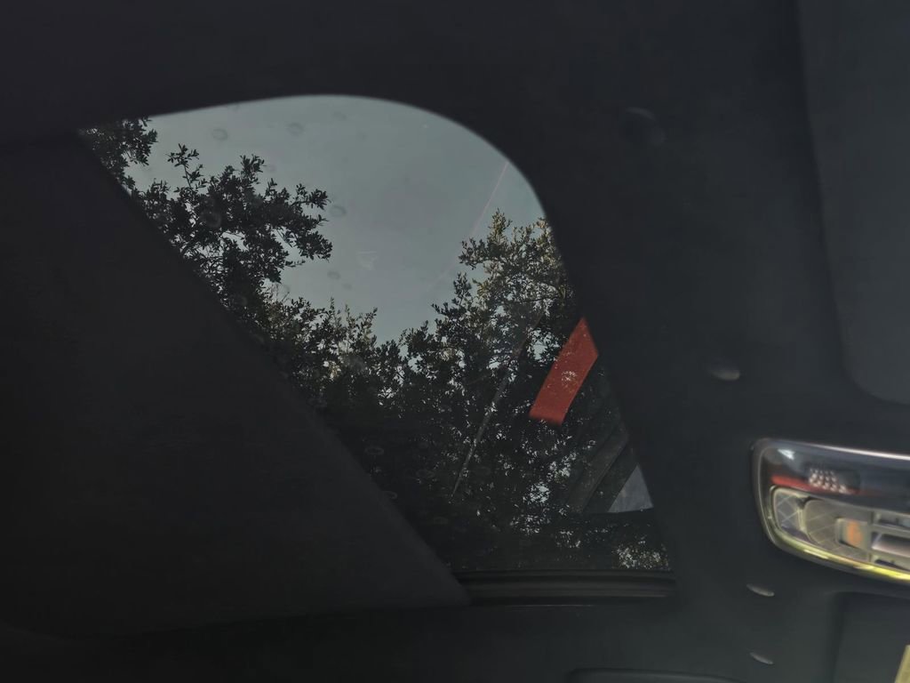 New 2026 Genesis GV80 3.5T e-SC image 11