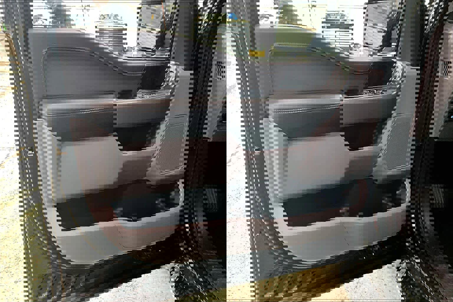 Used 2021 Ford F150 XLT w/ Equipment Group 302A High image 19