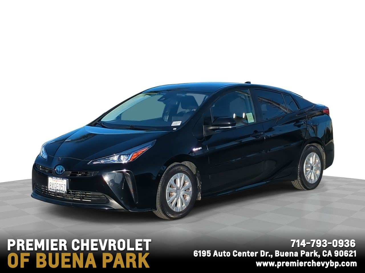 Used 2022 Toyota Prius LE FWD image 1