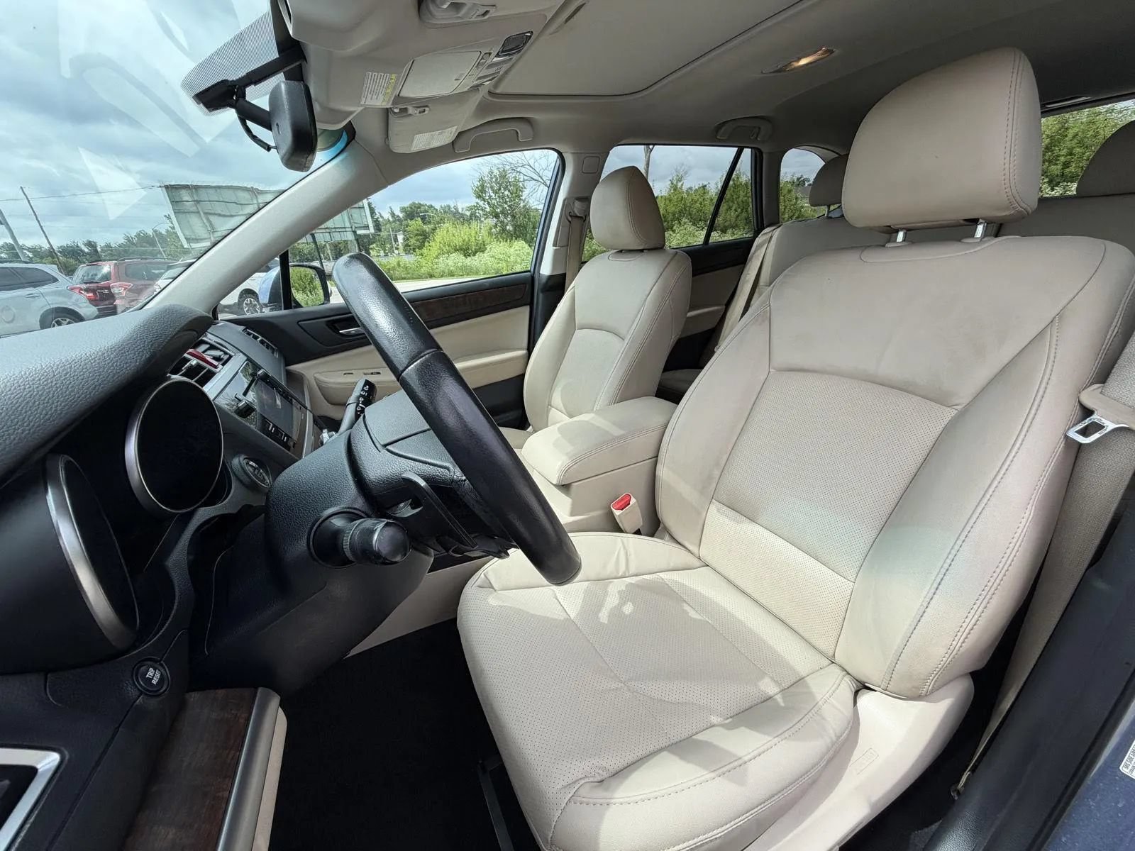 Used 2015 Subaru Outback 2.5i Limited AWD/4WD image 13