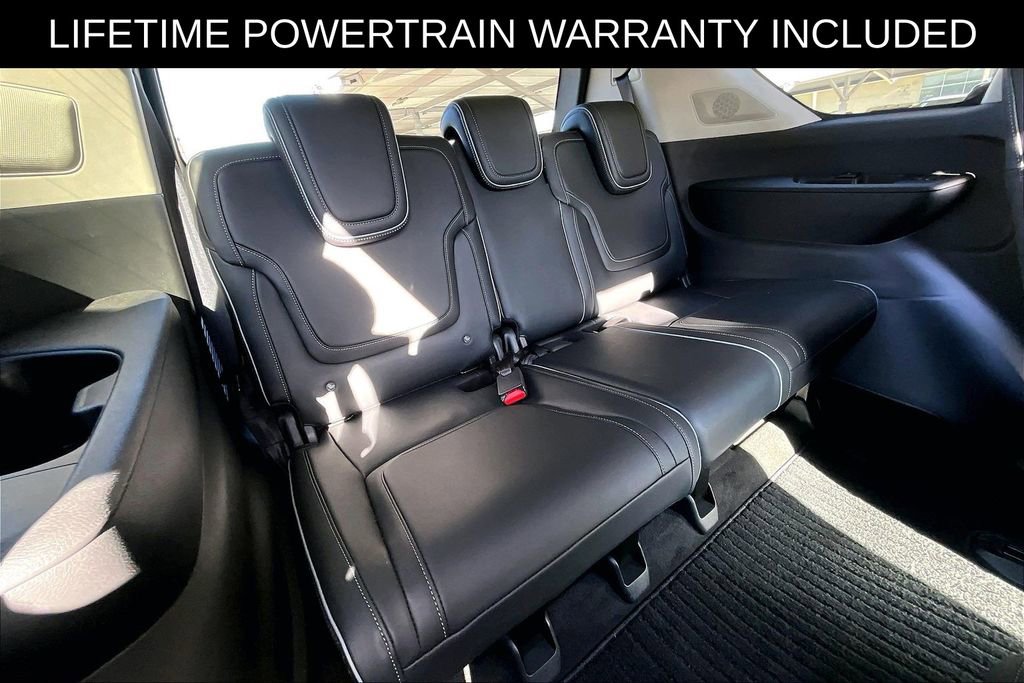 Certified 2025 INFINITI QX80 Luxe image 36