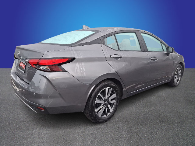 Used 2025 Nissan Versa SV FWD image 4