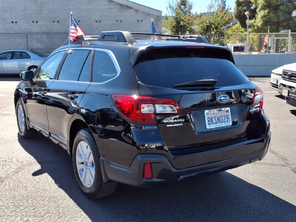 Used 2019 Subaru Outback 2.5i AWD/4WD image 5