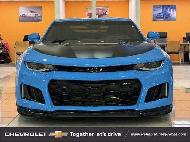 Used 2023 Chevrolet Camaro ZL1 RWD image 3