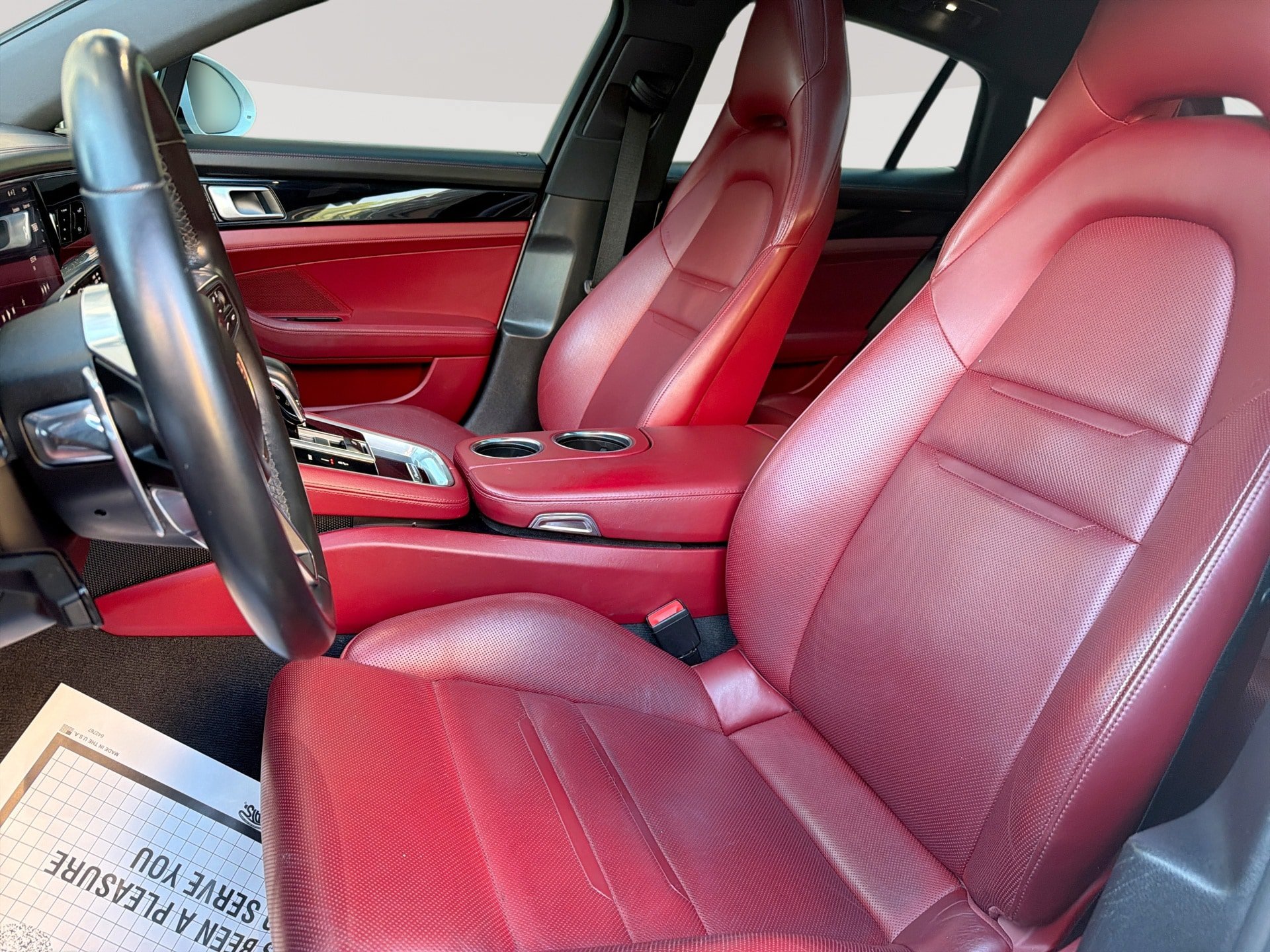 Used 2018 Porsche Panamera RWD image 13