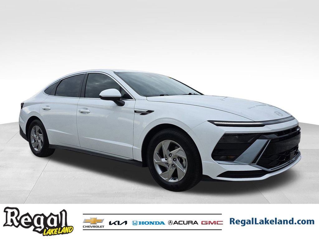 Used 2025 Hyundai Sonata SE