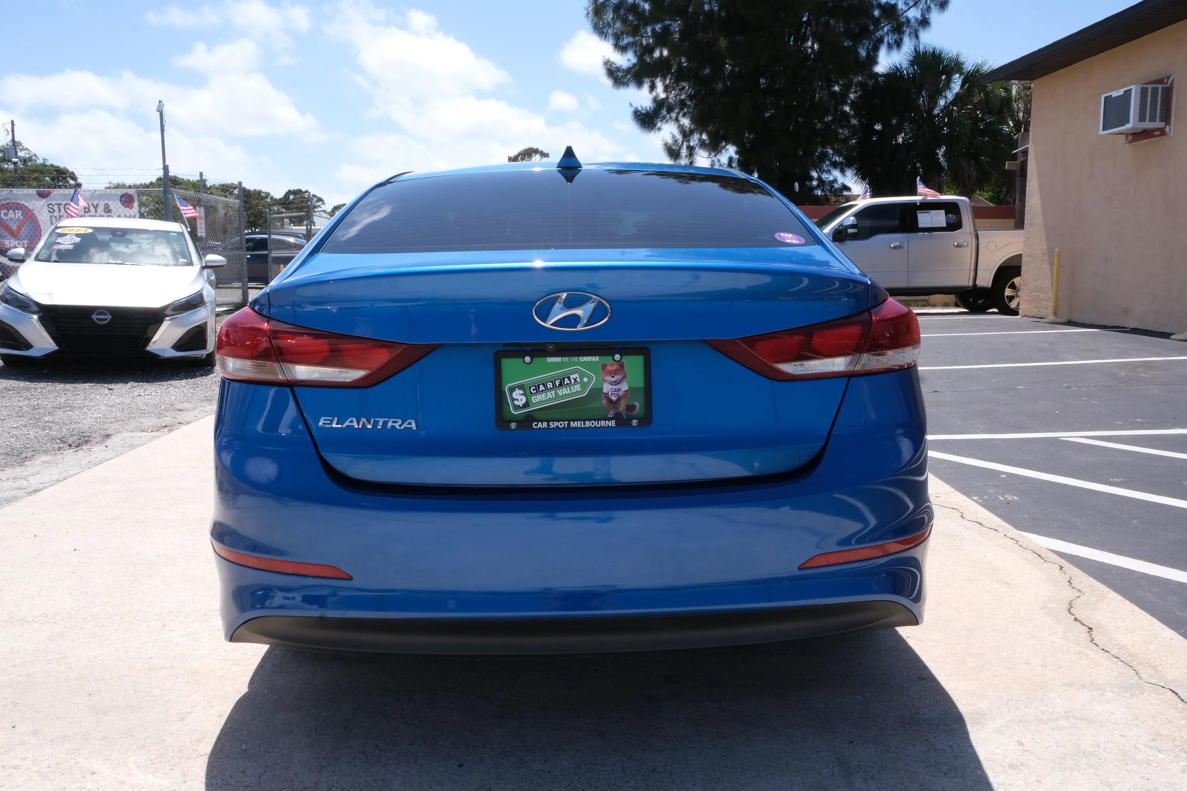 Used 2018 Hyundai Elantra SEL FWD image 6