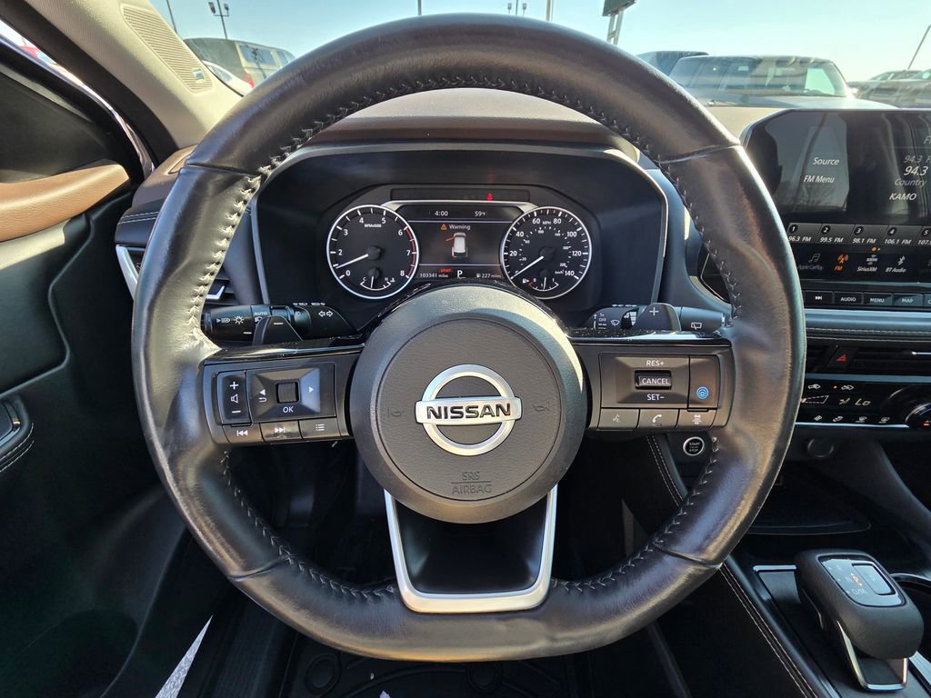 Used 2021 Nissan Rogue SL w/ Premium Package image 14