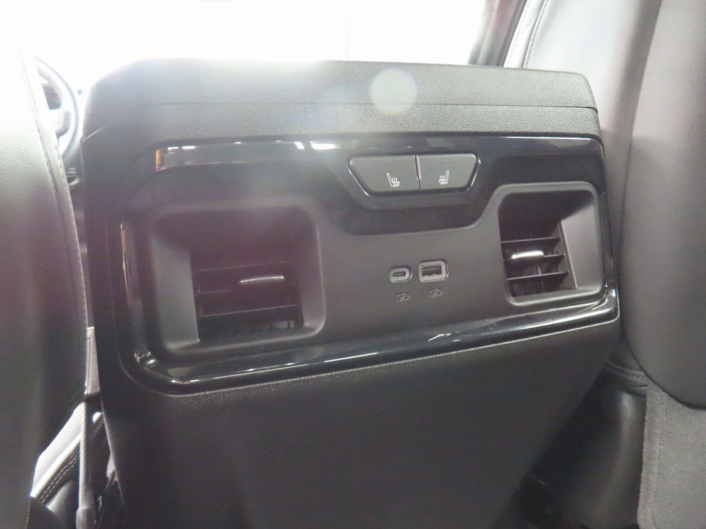 Used 2025 GMC Sierra 2500 AT4X w/ AT4X AEV Edition AWD/4WD image 11