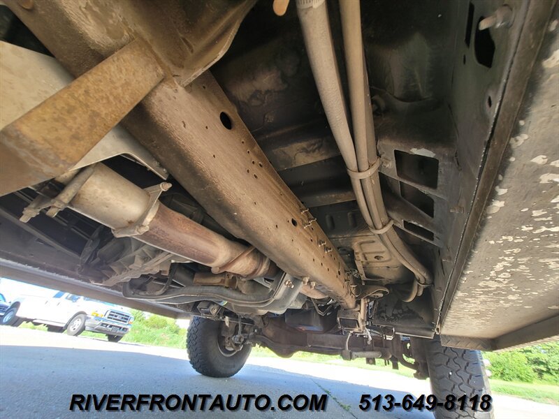 Used 2001 Ford F350 4x4 Regular Cab DRW Super Duty image 38
