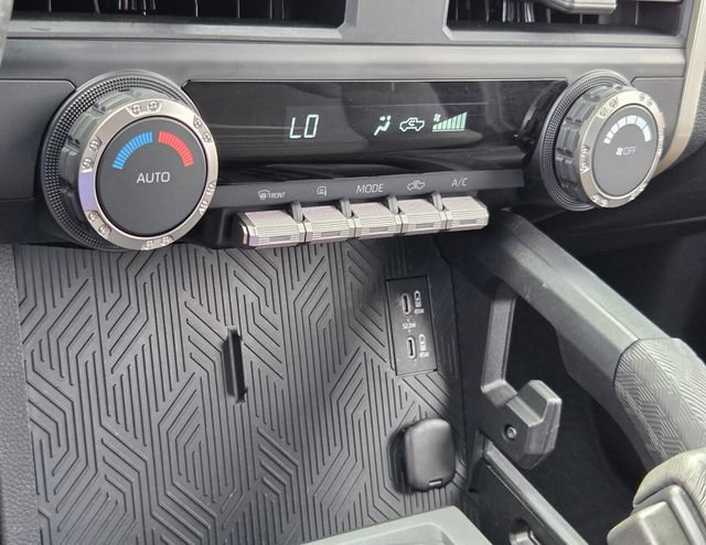 Used 2024 Toyota Tacoma TRD Off-Road AWD/4WD image 24