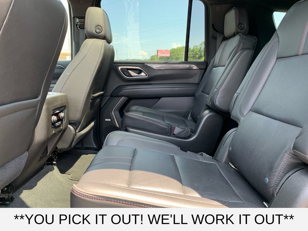 Used 2021 Chevrolet Suburban RST w/ Luxury Package AWD/4WD image 25