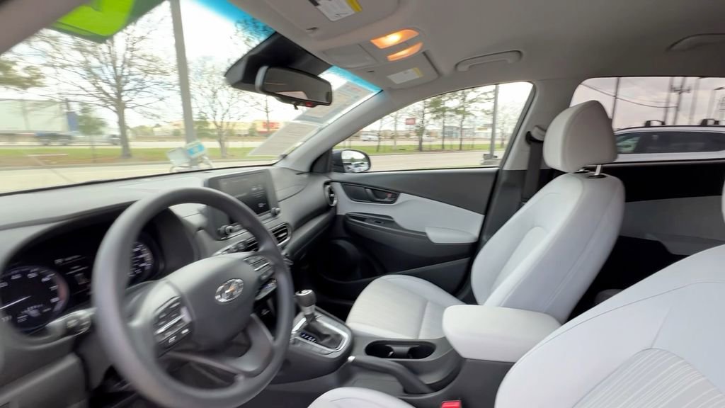 Used 2023 Hyundai Kona SEL w/ Cargo Package image 32
