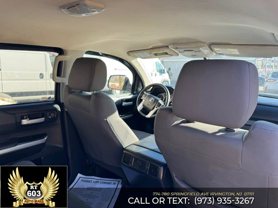 Used 2017 Toyota Tundra SR5 AWD/4WD image 10