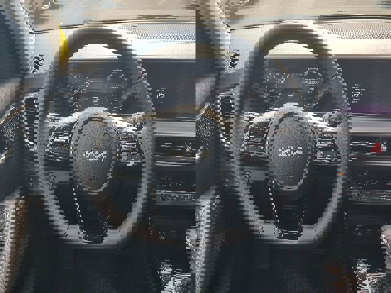 New 2026 Kia Seltos SX w/ SX Sunroof Package image 14