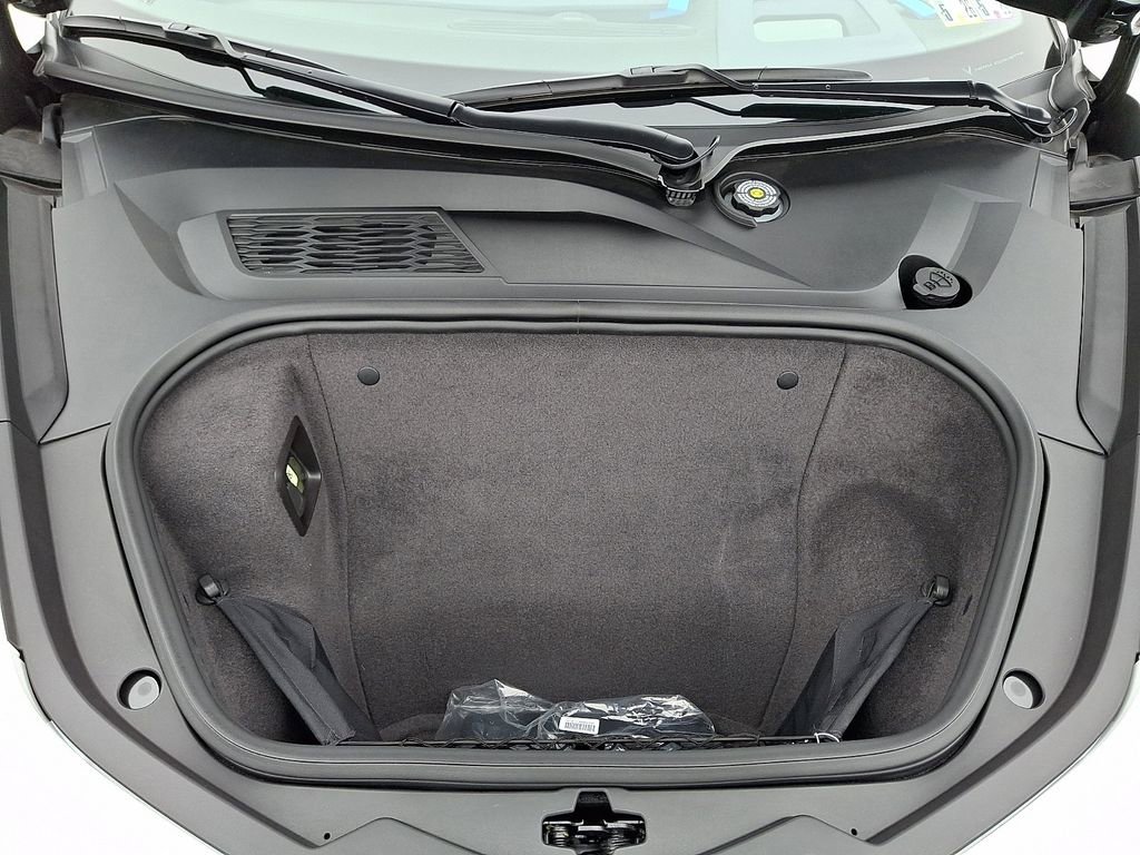 Used 2023 Chevrolet Corvette Stingray Premium Conv w/ 3LT image 32