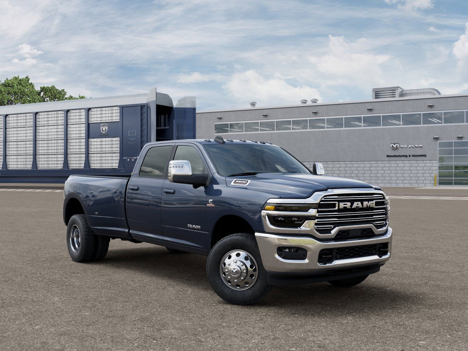 New 2026 RAM 3500 Laramie AWD/4WD image 5