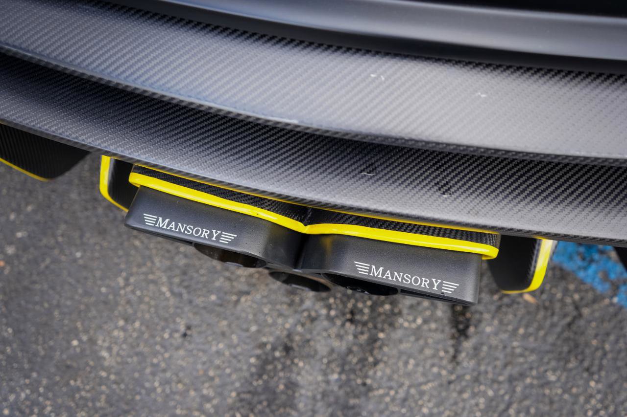 Used 2021 Lamborghini Urus S image 8