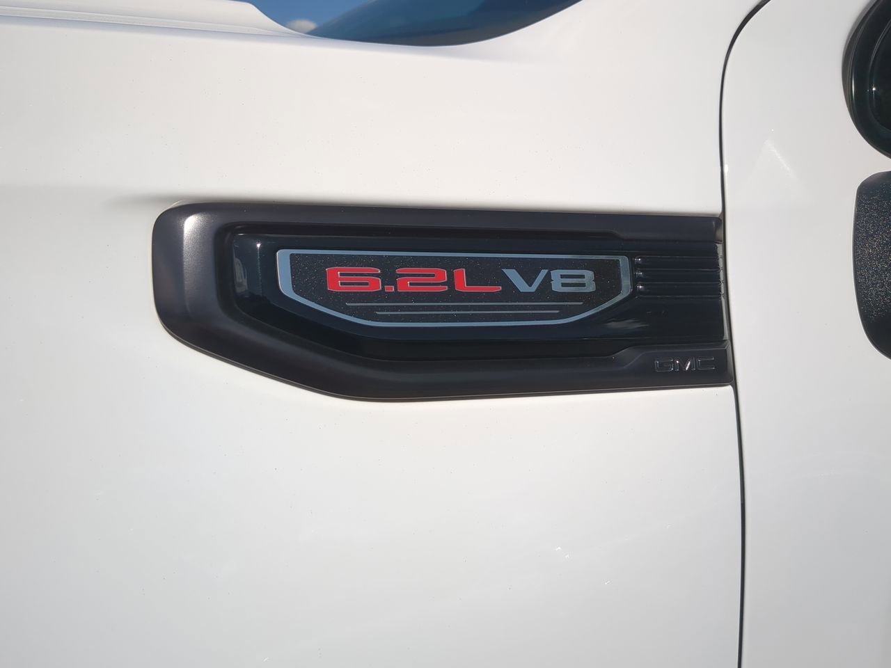 Used 2023 GMC Sierra 1500 AT4X AWD/4WD image 33