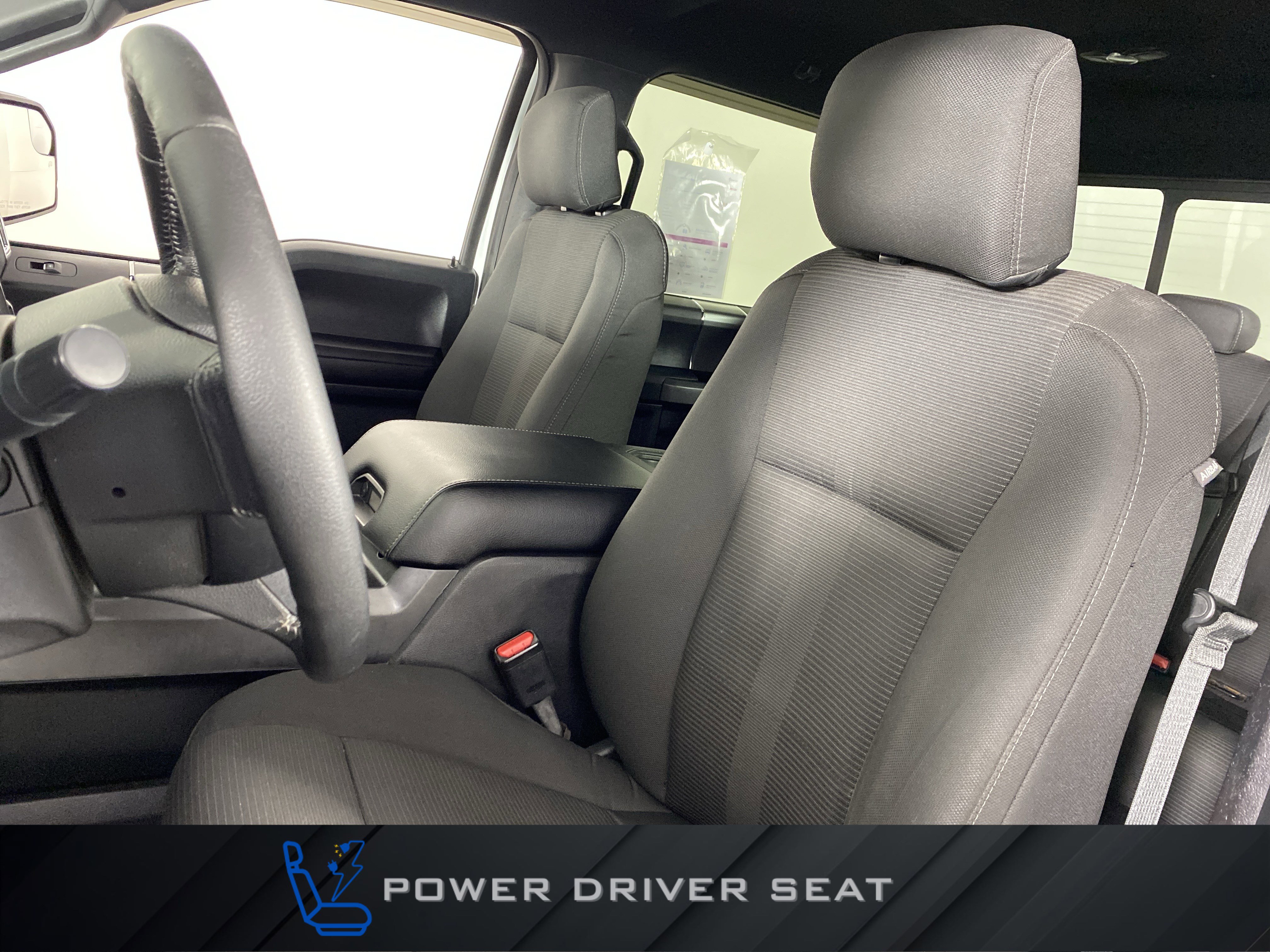 Used 2016 Ford F150 XLT w/ Equipment Group 302A Luxury AWD/4WD image 16