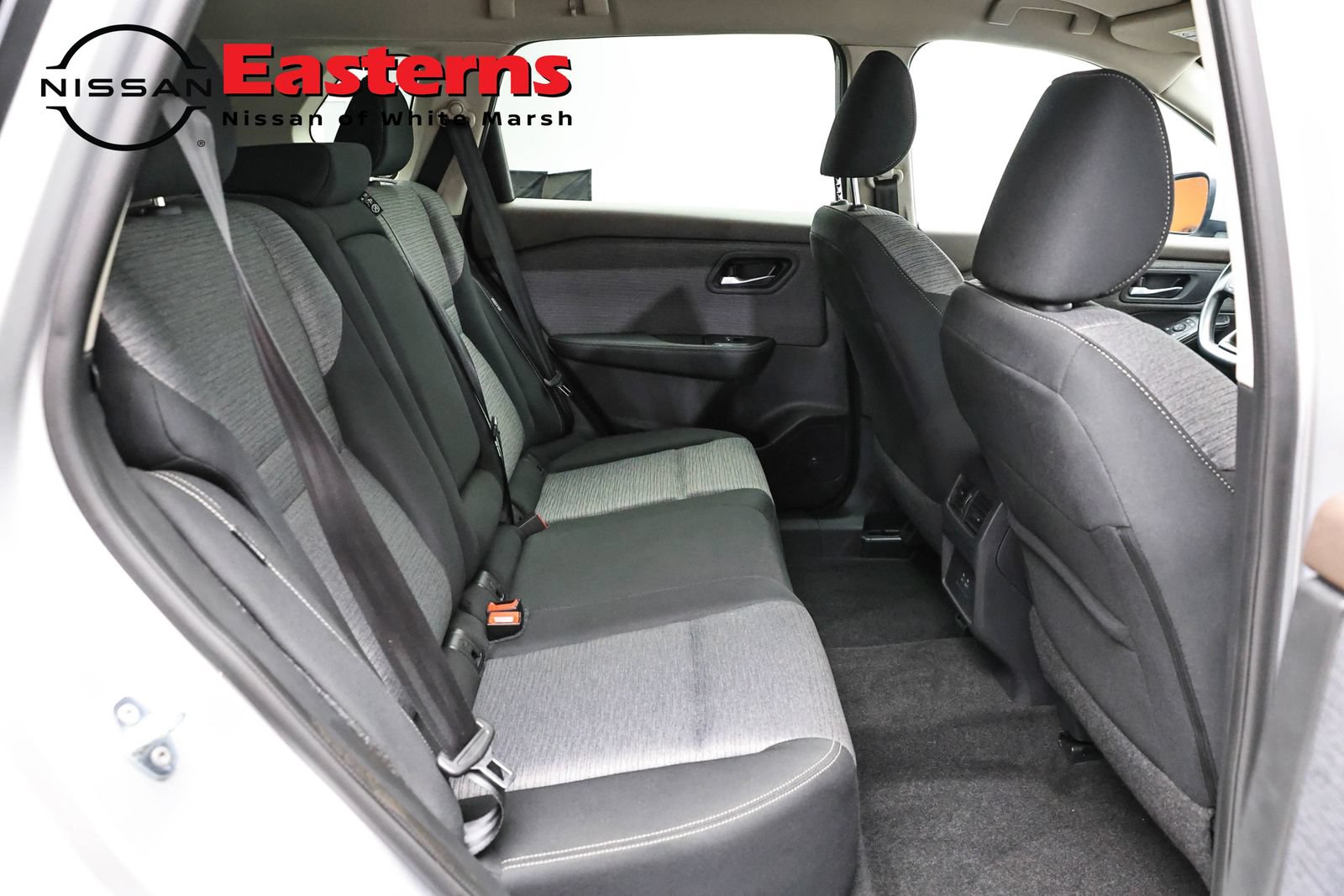 Used 2023 Nissan Rogue SV AWD/4WD image 23