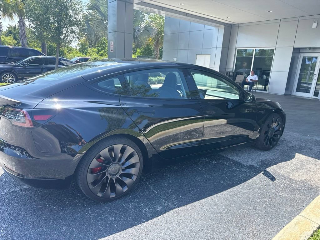 Used 2021 Tesla Model 3 Performance AWD/4WD image 3
