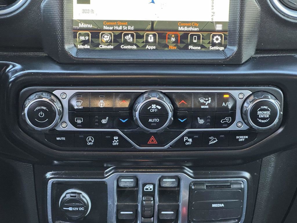 Used 2021 Jeep Wrangler Unlimited Sahara image 6