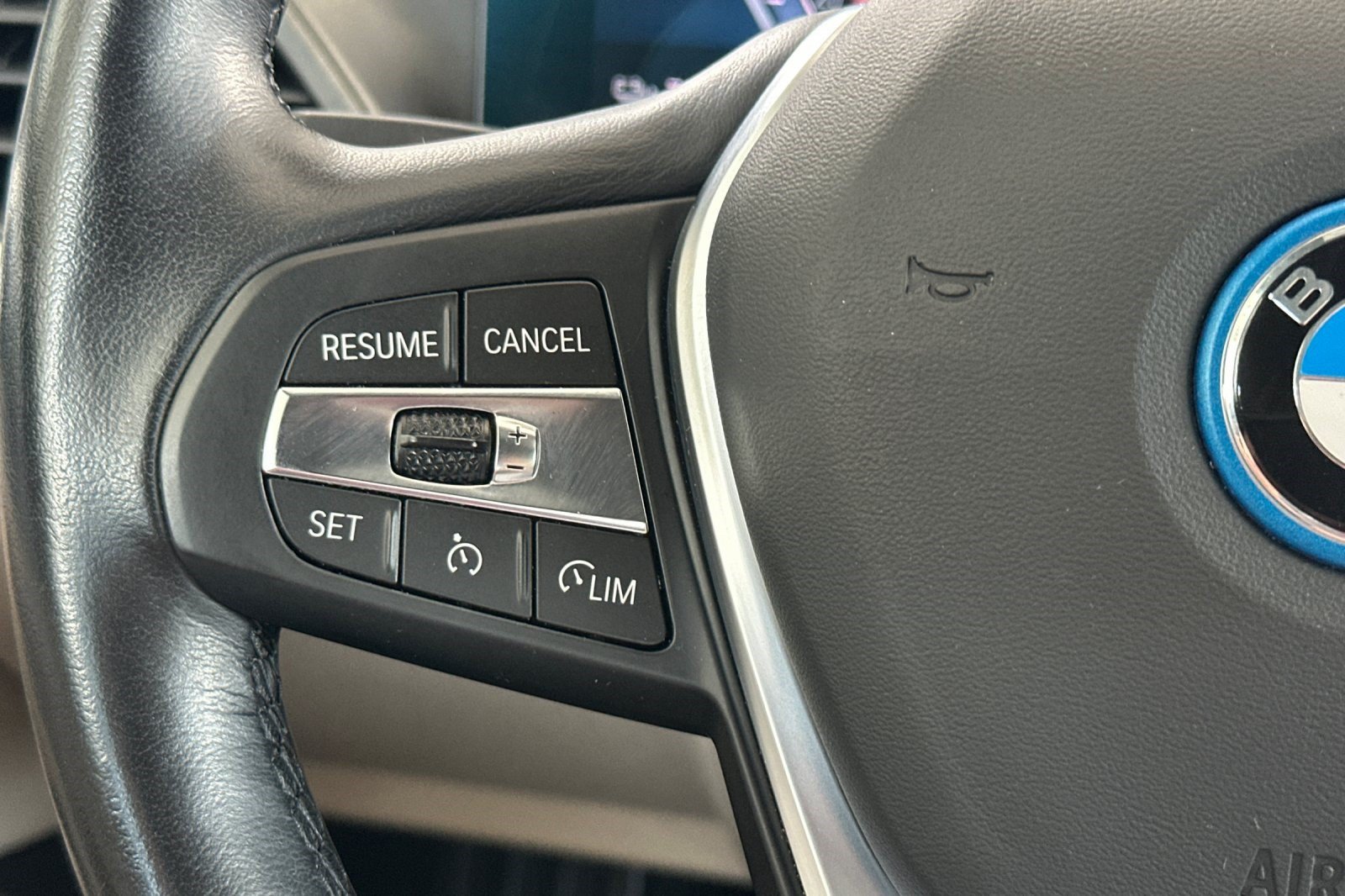 Certified 2024 BMW i4 eDrive35 w/ Premium Package RWD image 30
