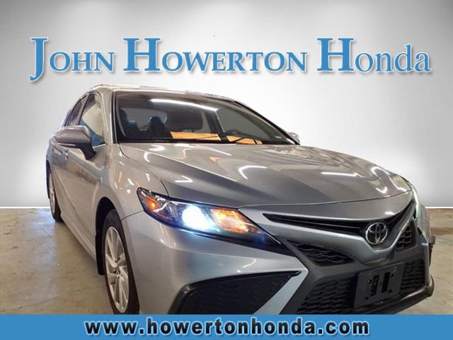 Used 2024 Toyota Camry SE