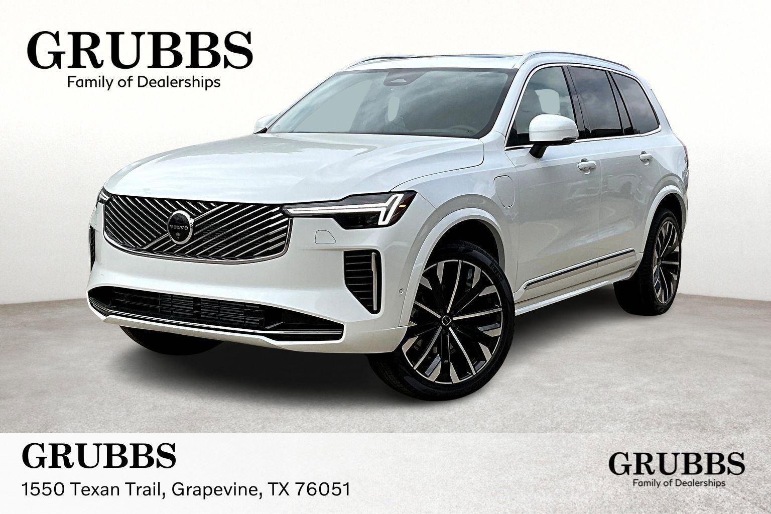 New 2025 Volvo XC90 T8 Plus w/ Protection Package Premier