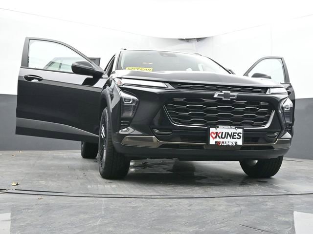 Used 2024 Chevrolet Trax ACTIV w/ Driver Confidence Package FWD image 67