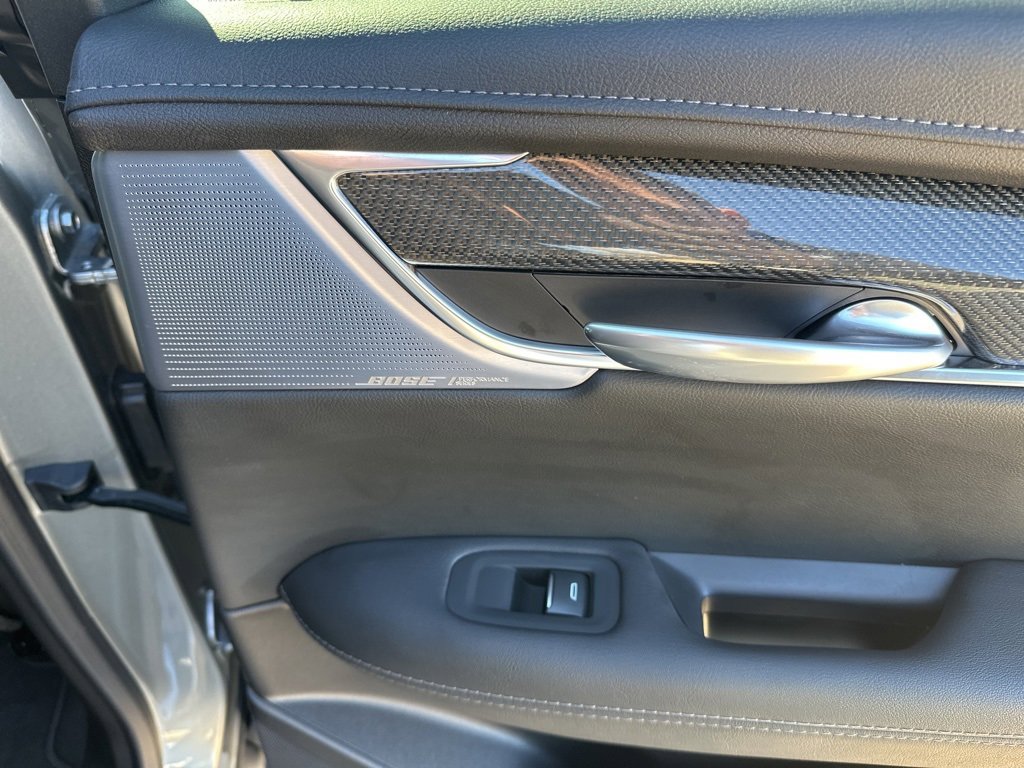 Certified 2025 Cadillac XT5 Sportv image 43