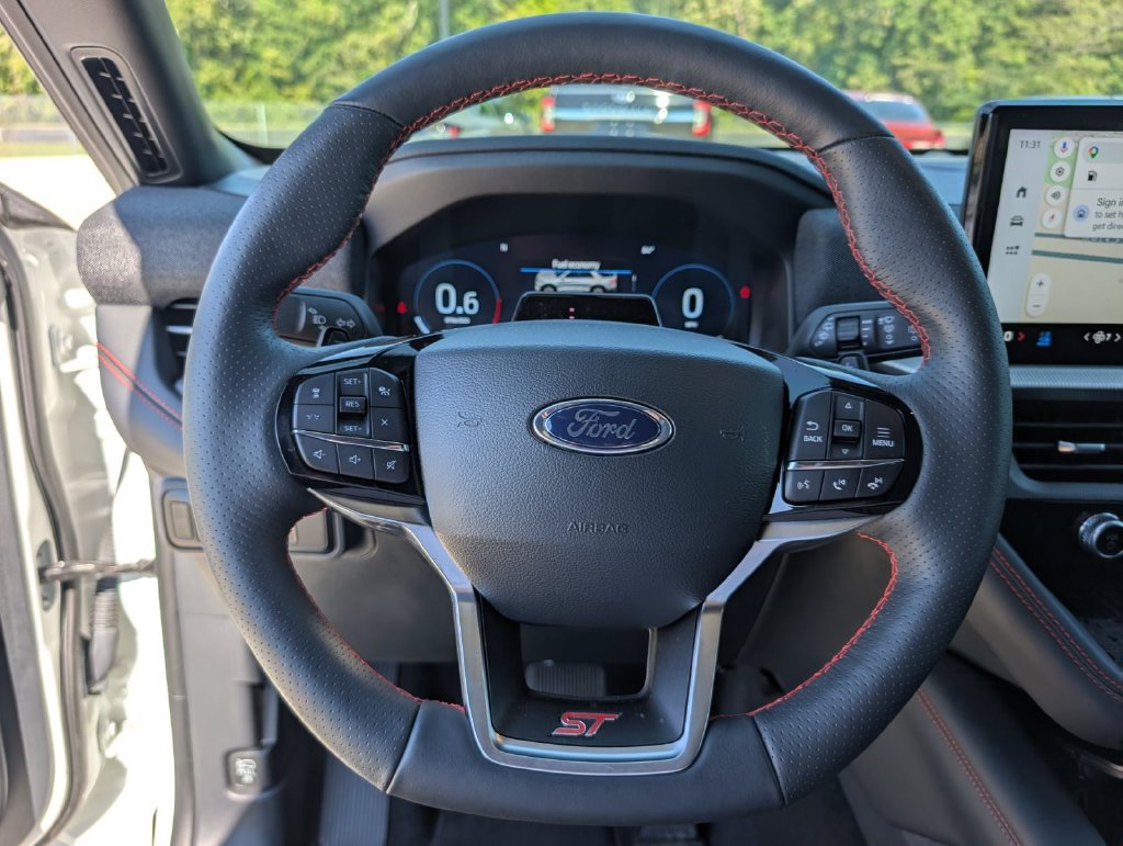 Used 2025 Ford Explorer ST w/ Sun And Sound Package AWD/4WD image 29
