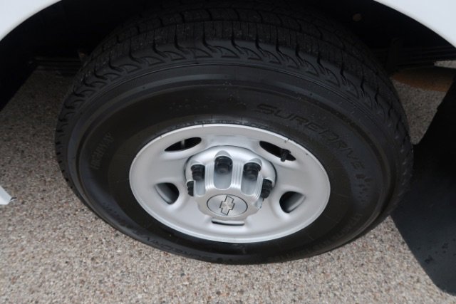 Used 2017 Chevrolet Express 3500 w/ School Bus Package image 16