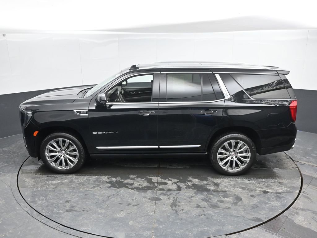 Used 2023 GMC Yukon Denali w/ Denali Reserve Package image 43