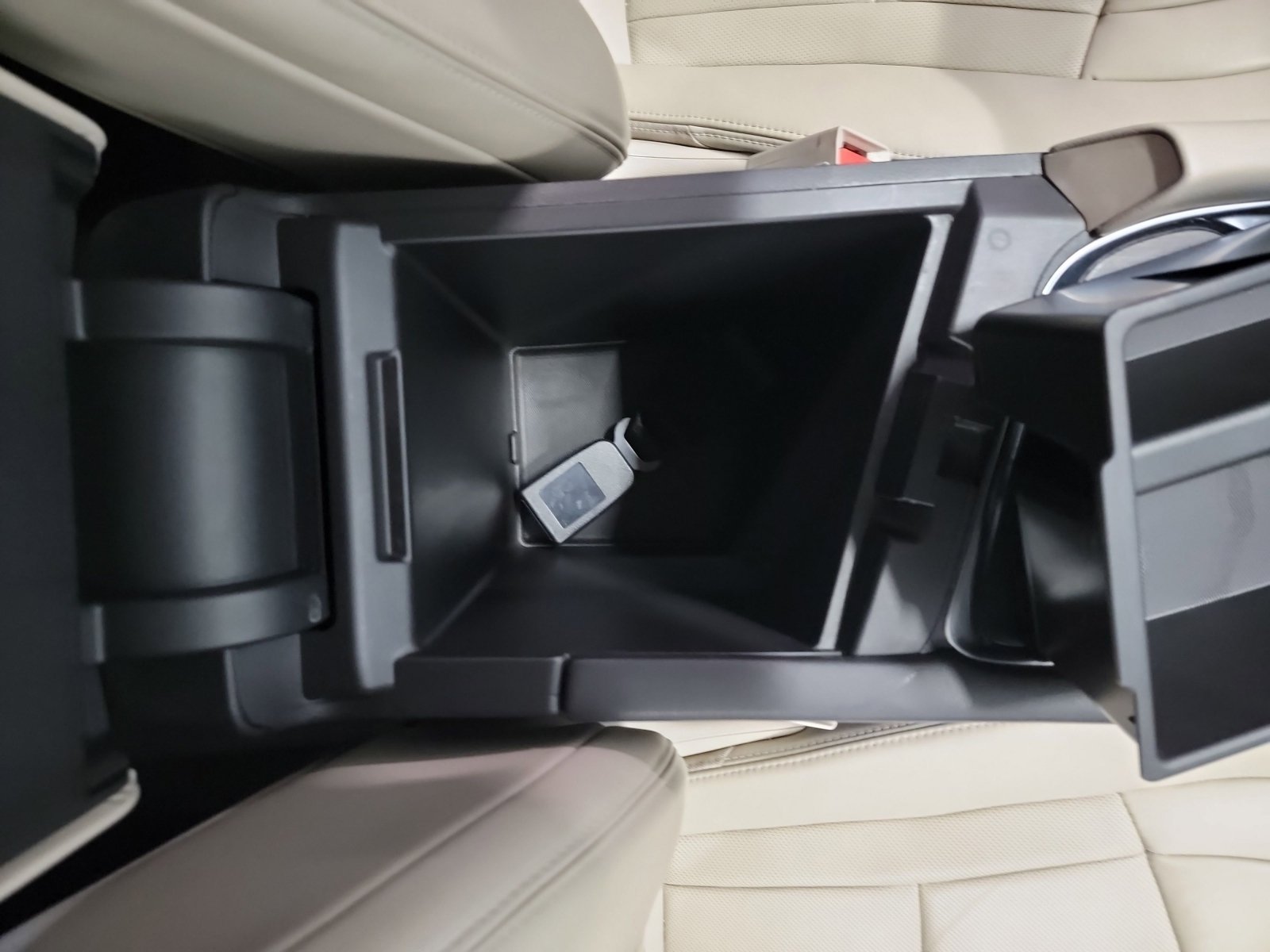 Used 2020 Buick Enclave Essence FWD image 27