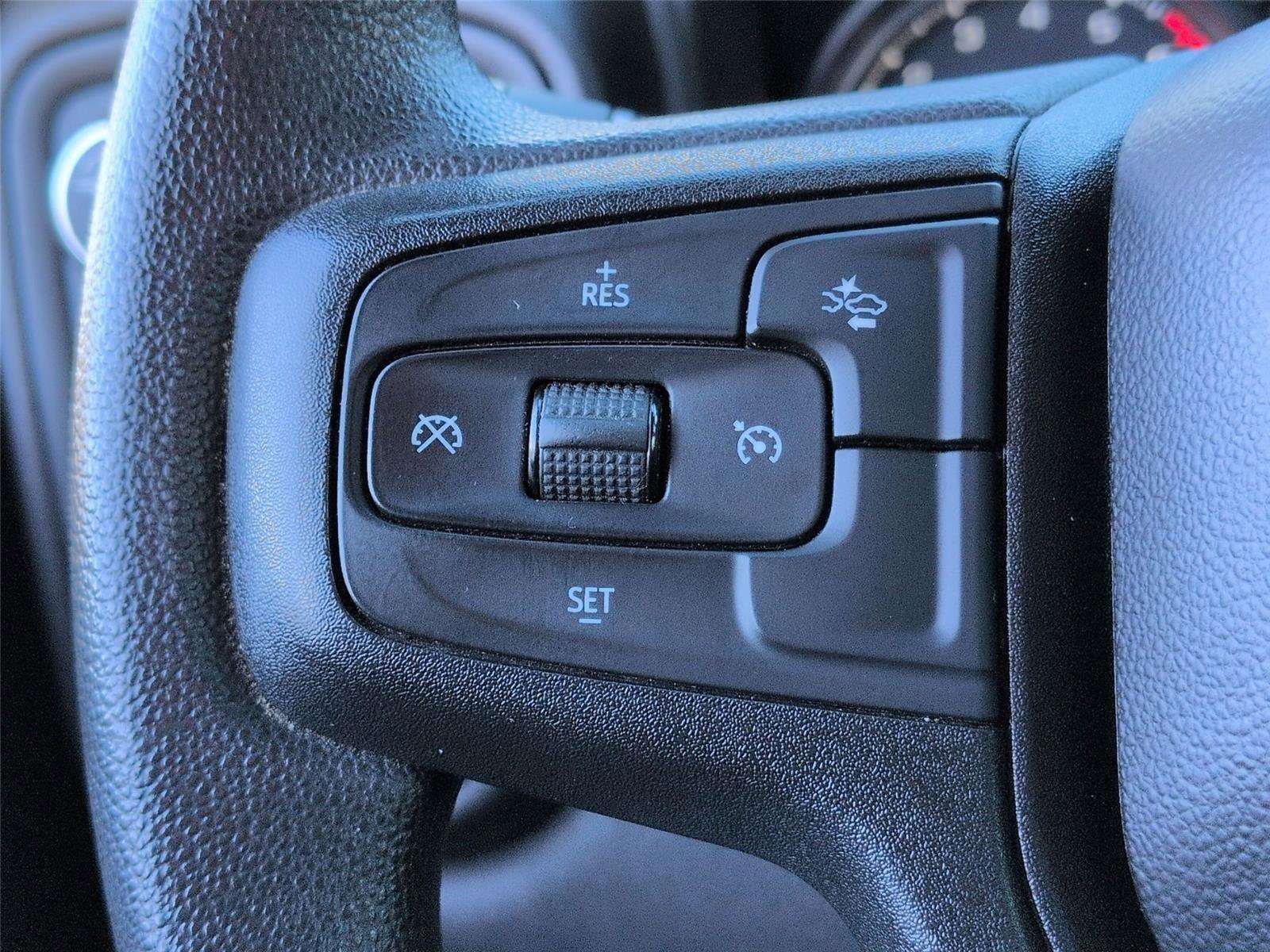 Used 2023 Chevrolet Silverado 1500 Custom image 15