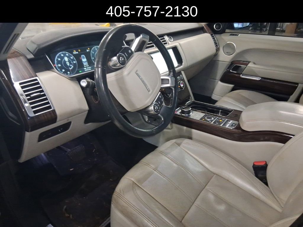 Used 2017 Land Rover Range Rover HSE image 5